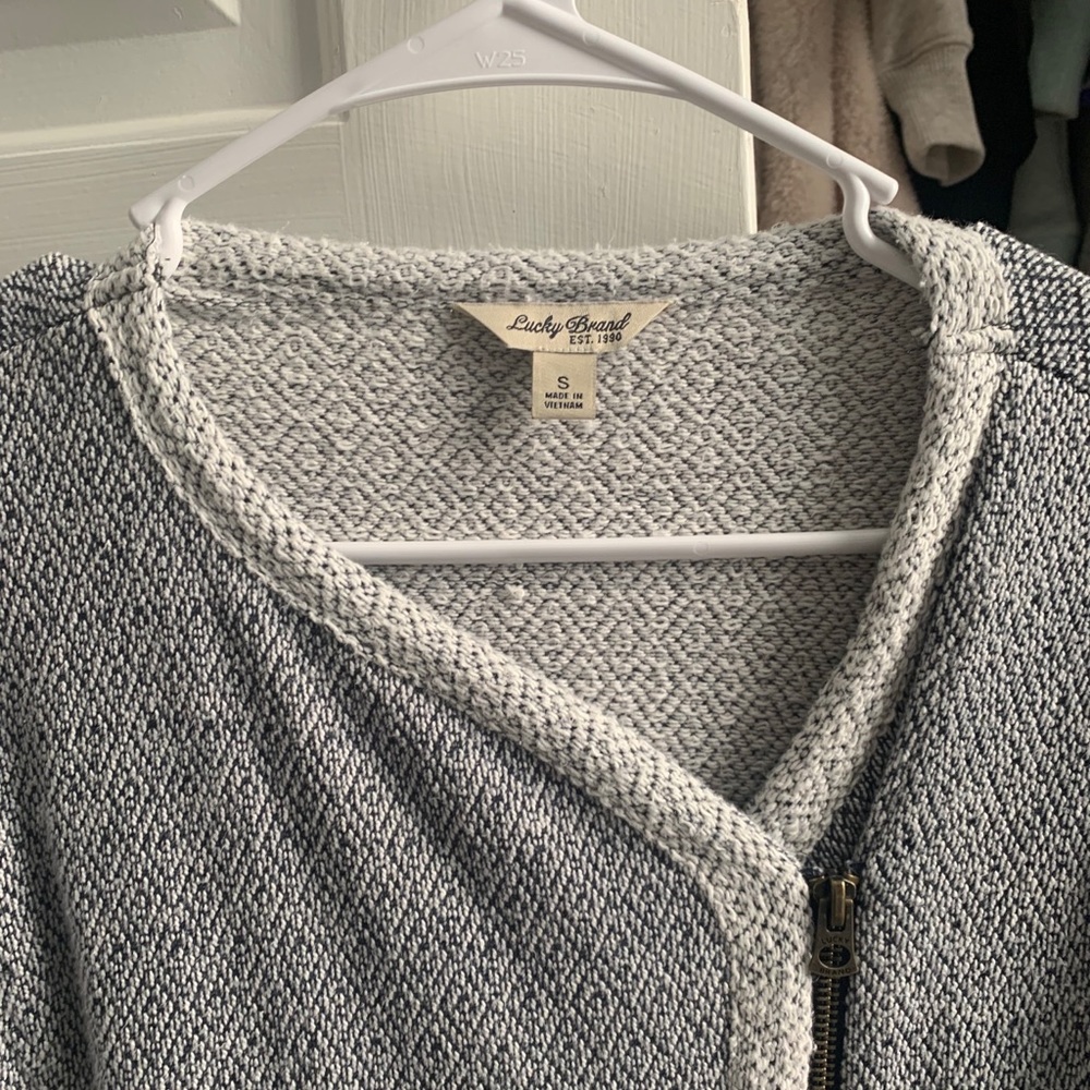 Jacket - Picture 2 of 3